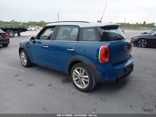 2012 MINI COOPER S COUNTRYMAN WMWZC3C54CWL85021 Photo 2