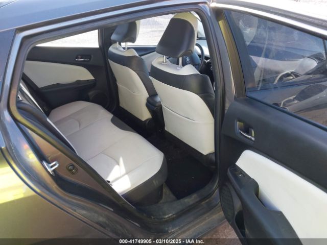 JTDKARFU4H3543978 Toyota Prius Four Touring