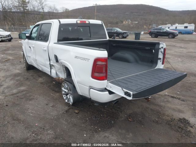 1C6SRFJM3LN380324 RAM 1500 Laramie  4x4 5'7 Box