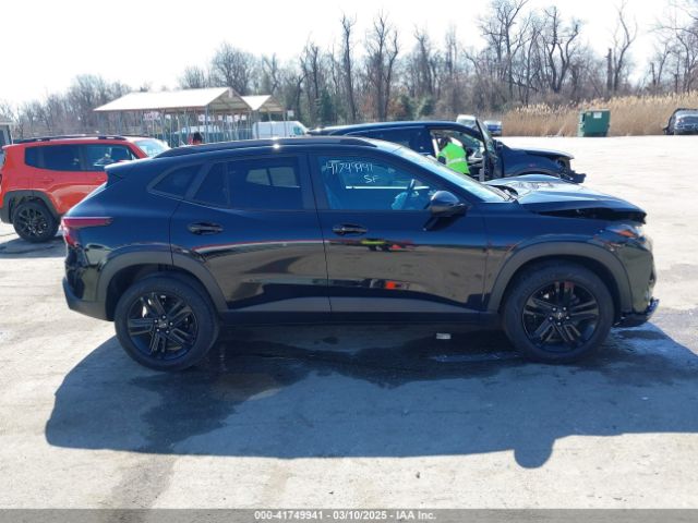 KL77LKE28RC076537 Chevrolet Trax Fwd Activ