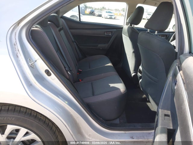 2T1BURHE3JC050965 Toyota COROLLA LE