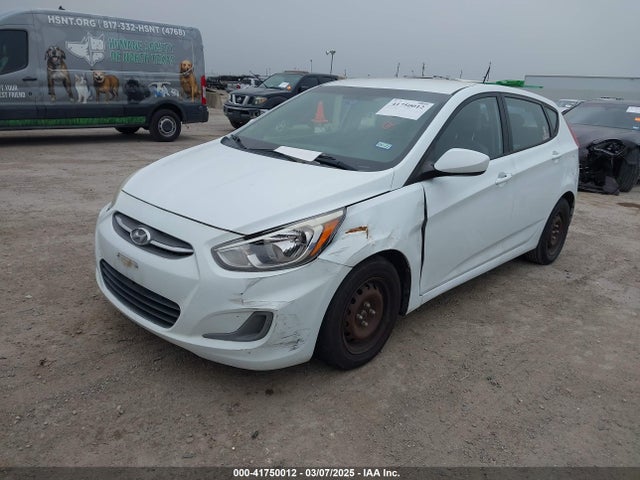 Hyundai ACCENT SE 2016 KMHCT5AE1GU255587 Image 2