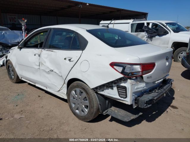 3KPA24AD4ME430442 KIA RIO LX