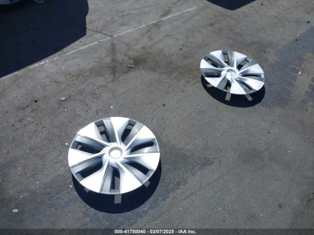 7SAYGDEE8PF596824 Tesla Model Y Awd/long Range Dual Motor All-wheel Drive