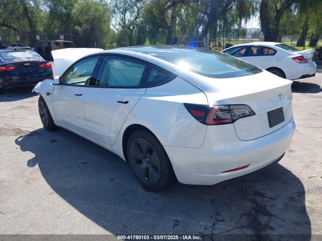 2023 TESLA MODEL 3 5YJ3E1EA4PF462627 Photo 2
