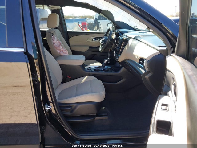1GNERFKW7PJ337535 Chevrolet Traverse Fwd Ls
