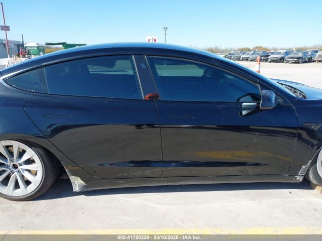 5YJ3E1EA1NF188638 Tesla Model 3 Rear-wheel Drive