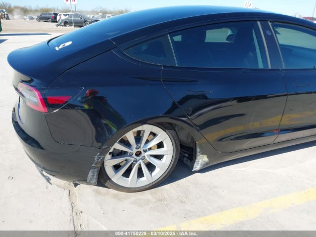 5YJ3E1EA1NF188638 Tesla Model 3 Rear-wheel Drive