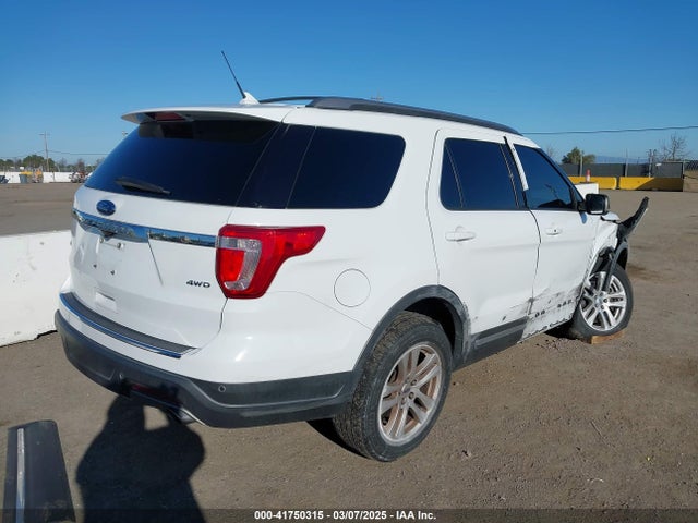 1FM5K8D80JGC15462 Ford EXPLORER XLT