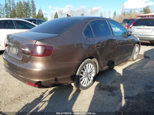 3VWLL7AJ3EM388993 Volkswagen 2014