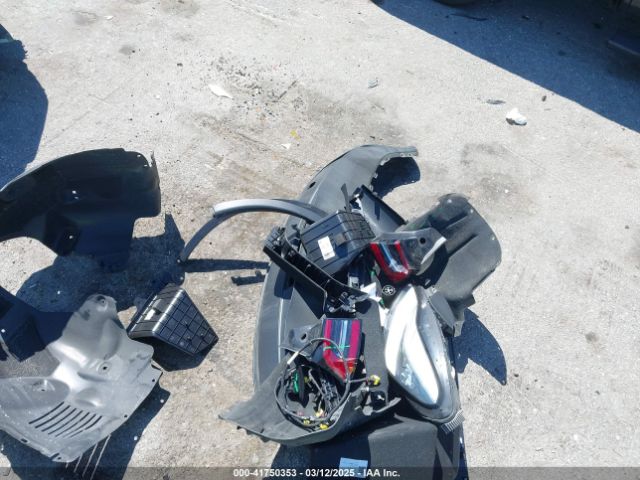 7SAYGAEE8NF431786 Tesla Model Y Long Range Dual Motor All-wheel Drive