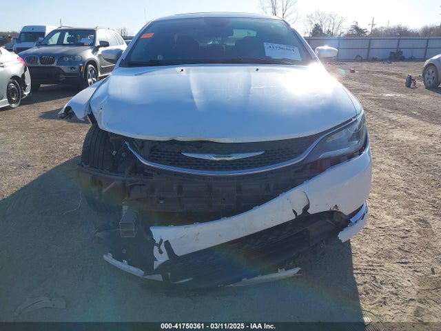 Chrysler 200 Limited 2015 1C3CCCAB8FN538189 Image 12