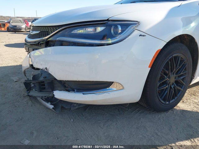 Chrysler 200 Limited 2015 1C3CCCAB8FN538189 Image 18