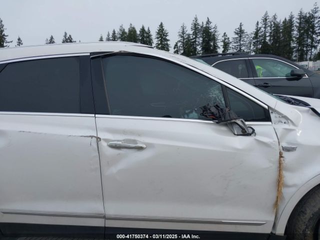 1GYKNDRS2KZ301027 Cadillac XT5 LUXURY