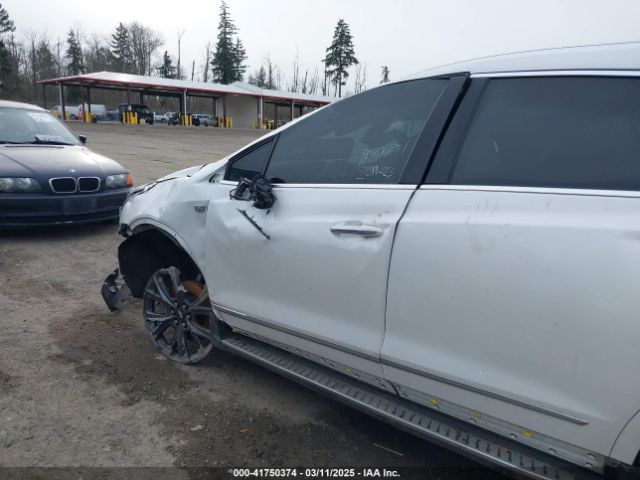 1GYKNDRS2KZ301027 Cadillac XT5 LUXURY
