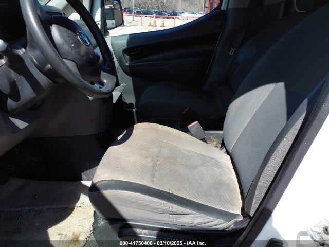 3N6CM0KN1HK718121 Nissan Nv200 S