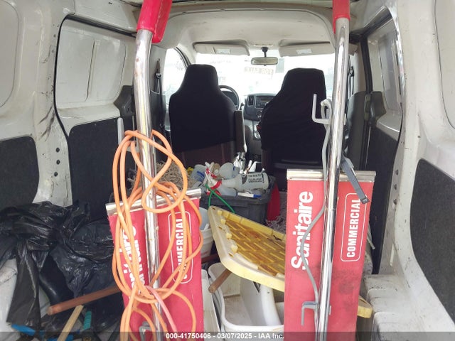 3N6CM0KN1HK718121 Nissan Nv200 S