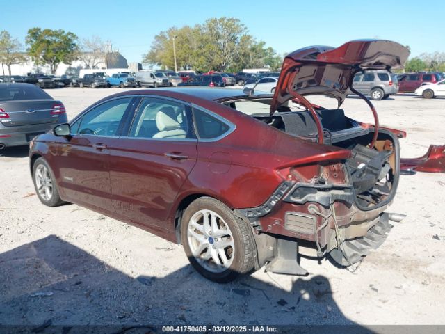3FA6P0RU8GR127140 Ford Fusion Hybrid Titanium