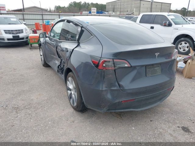 7SAYGDED3PF940311 Tesla Model Y Rwd