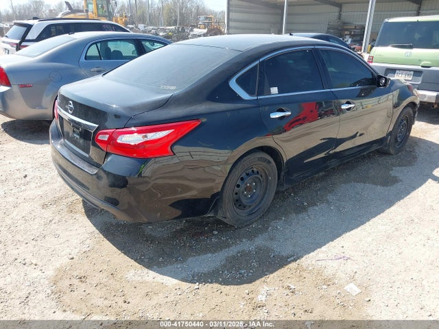 1N4AL3AP6HC253039 Nissan Altima 2.5 S