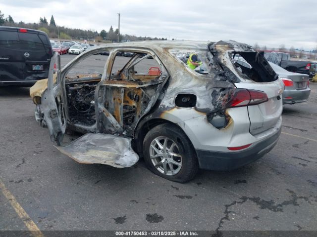 2022 CHEVROLET EQUINOX 3GNAXUEVXNL189074 Photo 2