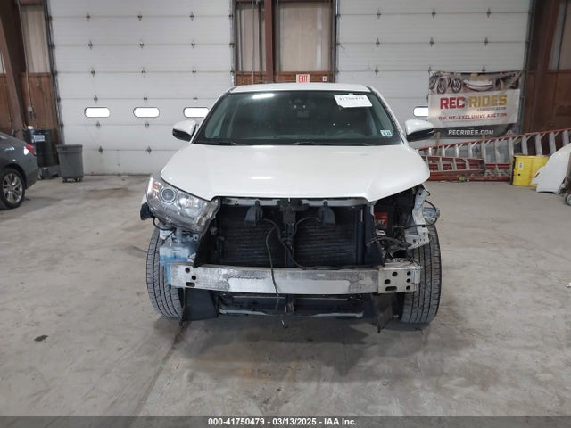 Toyota Highlander Le 2017 5TDBZRFH1HS448059 Image 12