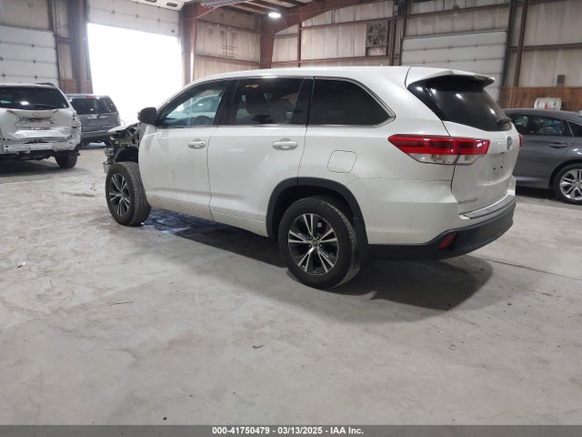 Toyota Highlander Le 2017 5TDBZRFH1HS448059 Image 3