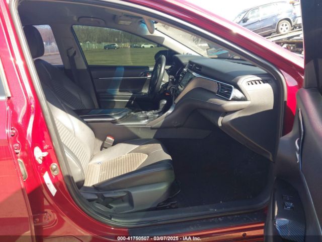 4T1B11HK7JU528352 Toyota CAMRY SE