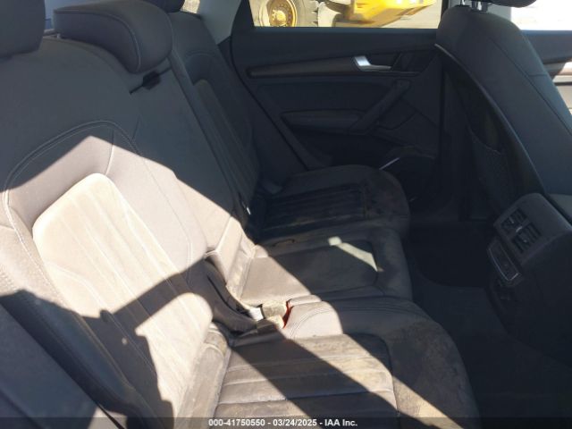 WA1AAAFY6M2045811 Audi Q5 Premium 45 Tfsi Quattro S Tronic