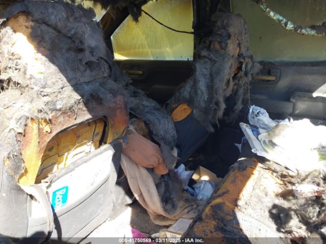 3GCUYDEDXLG243750 Chevrolet Silverado 1500 4wd  Short Bed Lt