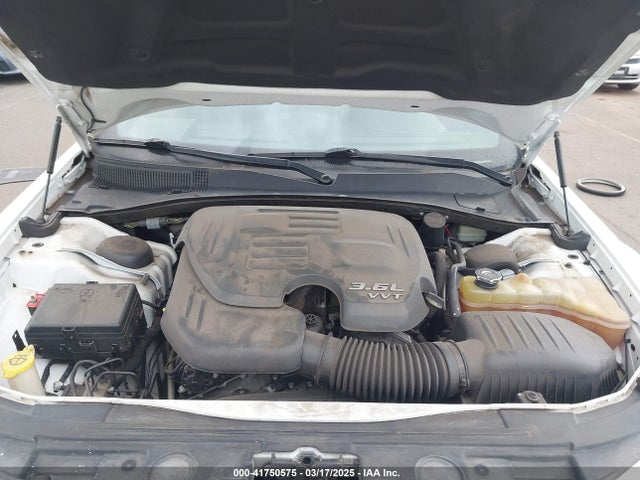 2C3CCAAG9EH244470 Chrysler 300