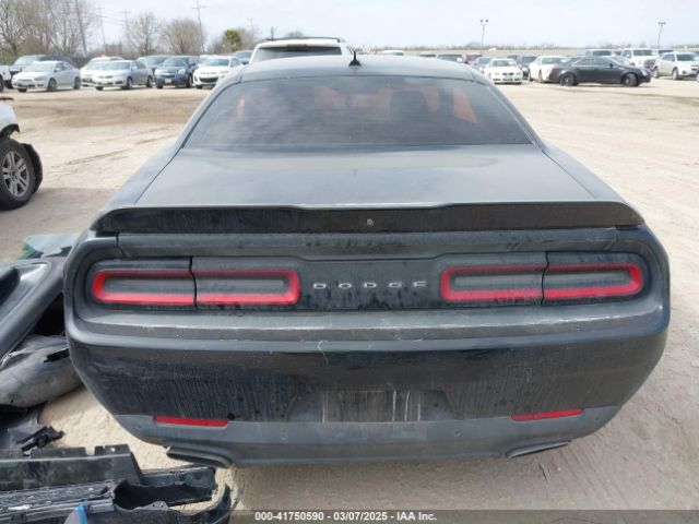 2C3CDZAGXFH835257 Dodge Challenger Sxt
