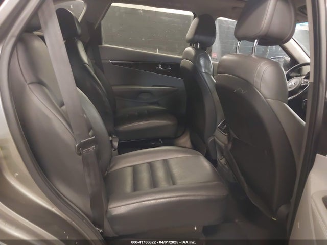 5XYPH4A19GG033153 KIA Sorento 2.0t Ex