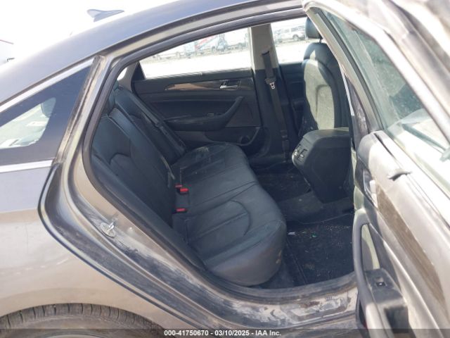 5NPE34AF9JH643264 Hyundai Sonata Limited