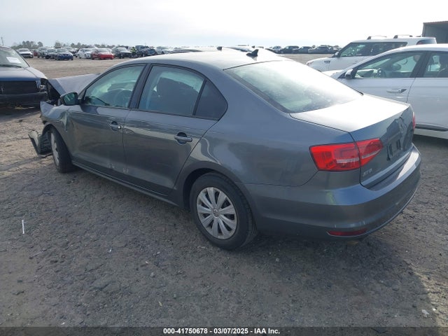 3VW2K7AJ1FM417651 Volkswagen Jetta 2.0l S