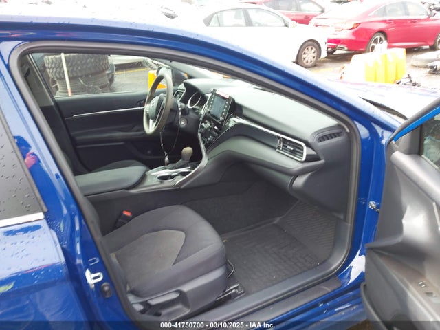 Toyota CAMRY LE 2024 4T1C11AK5RU228948 Image 5