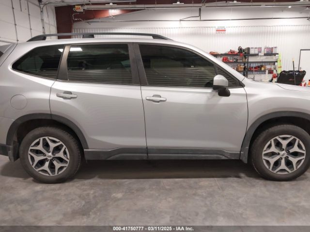 JF2SKAJC6LH452351 Subaru Forester Premium