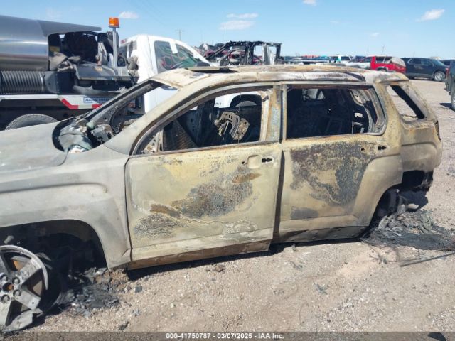 2GKALTEK4E6268379 GMC Terrain Slt-2