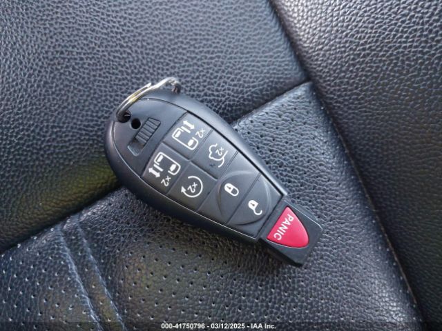 2C4RC1CG7FR674321 Chrysler Town & Country Touring-l