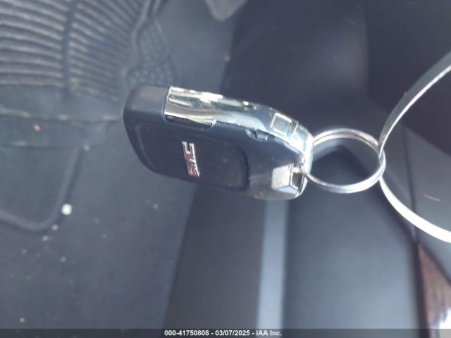 1GKS2GKC6KR169722 GMC Yukon Xl Slt