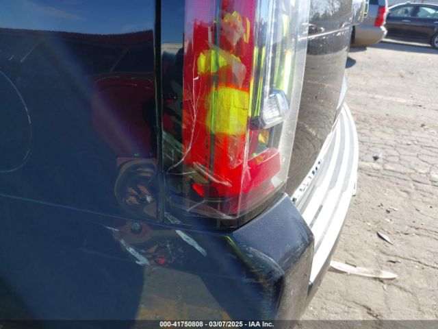 1GKS2GKC6KR169722 GMC Yukon Xl Slt