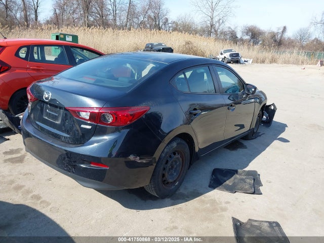 Mazda Mazda3 I Sport 2015 3MZBM1U72FM134019 Image 4