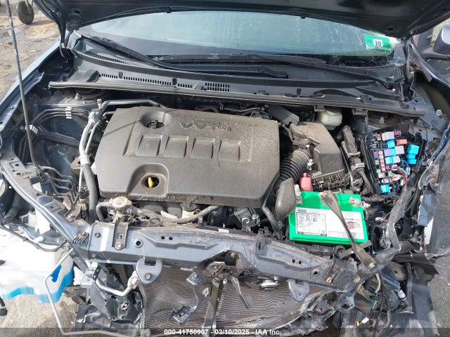2T1BURHE4KC173952 Toyota COROLLA LE
