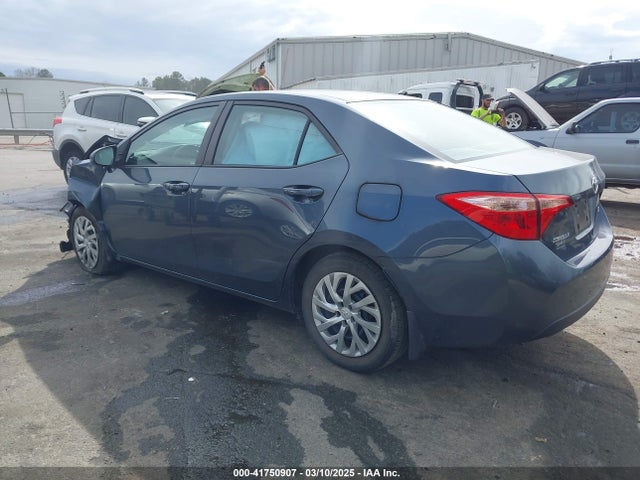 2T1BURHE4KC173952 Toyota COROLLA LE