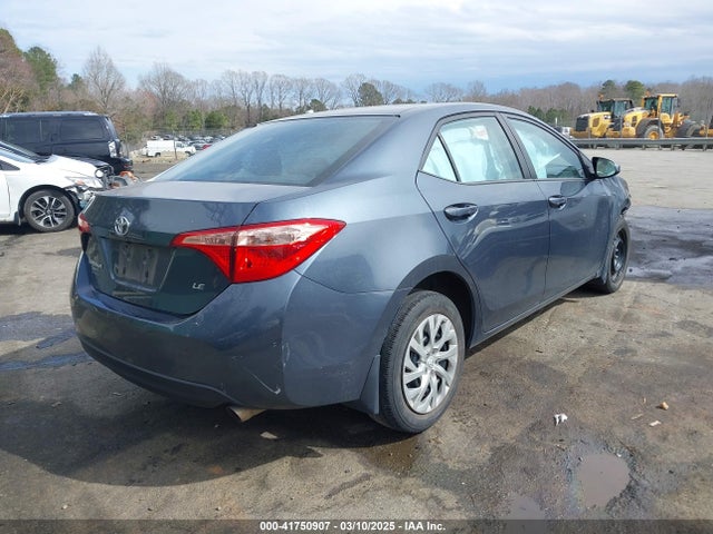 2T1BURHE4KC173952 Toyota COROLLA LE