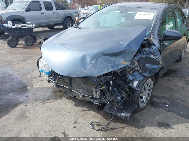 2T1BURHE4KC173952 Toyota COROLLA LE