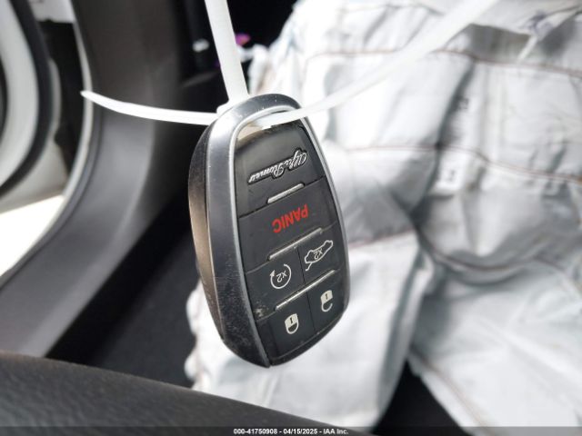 ZASPAJAN0R7D72106 Alfa Romeo Stelvio Sprint Rwd