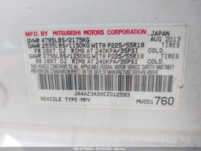 JA4AZ3A3XEZ012593 Mitsubishi Outlander Se