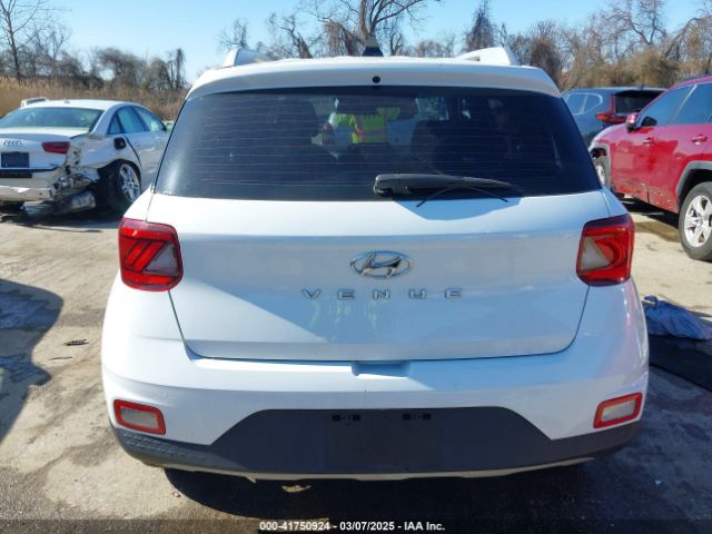 KMHRC8A34NU133202 Hyundai Venue Sel