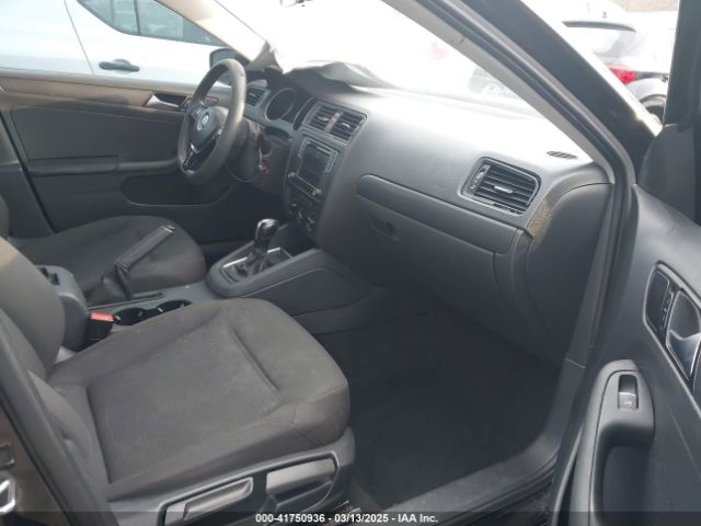 3VW267AJ3GM285742 Volkswagen Jetta 1.4t S